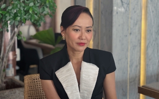 Hồng Ánh nhắc về biến cố sức khỏe, hôn nhân viên mãn dù không có con chung