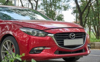 Rủi ro tai nạn từ lời khuyên 'mở hé nắp ca-pô cho mát máy'