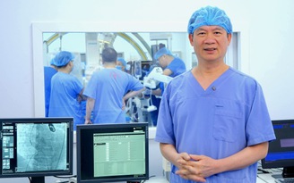 Nguy cơ nhồi máu cơ tim do cảm xúc mạnh từ những trận bóng kịch tính