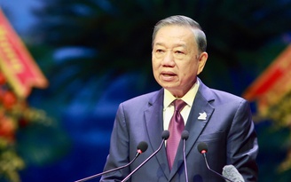 'Tương lai rạng rỡ của đất nước được góp sức từ từng bạn trẻ hôm nay'