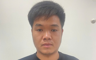 Chống người thi hành công vụ rồi lẩn trốn 2 năm, nghi phạm ra đầu thú