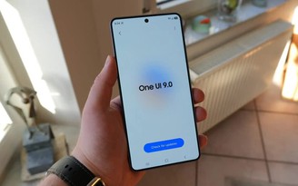 Vừa 'lên đời' One UI 8.5, Galaxy A24 lại bất ngờ chạy One UI 9