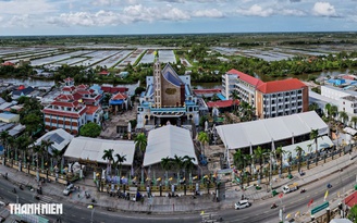 Dòng người hành hương về Tắc Sậy: Học cách sống tử tế từ cha Trương Bửu Diệp