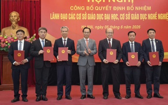 Bộ GD-ĐT bổ nhiệm 37 lãnh đạo đại học, trường đại học
