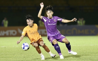 CLB Becamex TP.HCM chia tay V-League, lời xin lỗi cay đắng