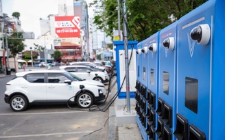 Chính thức miễn lệ phí trước bạ lần đầu với ô tô điện đến hết 2030