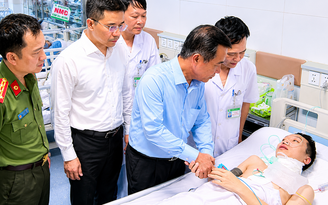 Trung tá công an bị đối tượng nghiện ma túy đâm trọng thương
