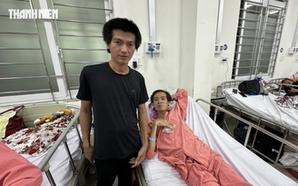 Anh cả gồng gánh chăm em trai suy tim nặng mong được giúp đỡ
