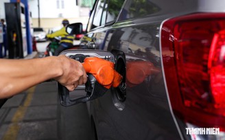 Giá xăng dầu hôm nay 16.7.2026: Xăng trong nước chiều nay được điều chỉnh thế nào?