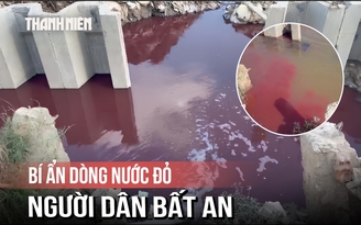 TP.HCM: Bí ẩn dòng nước đỏ thải ra kênh Đôi