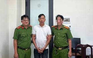 Công an tỉnh Cà Mau bắt bị can lừa đảo bằng chiêu đáo hạn ngân hàng