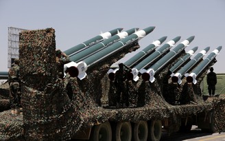 Houthi tuyên bố phong tỏa hàng hải Ả Rập Xê Út