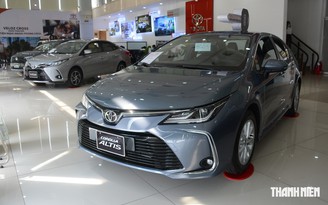 Sedan hạng C dưới 900 triệu: Mazda3 chiếm hơn 70% thị phần, Toyota Corolla Altis dừng bước