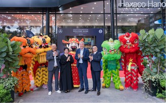 Mercedes-Benz Haxaco Láng Hạ nâng cấp showroom sau 10 năm hoạt động