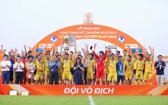 U.21 SLNA vô địch kịch tính, sao U.23 Việt Nam Cao Văn Bình giành cú đúp danh hiệu