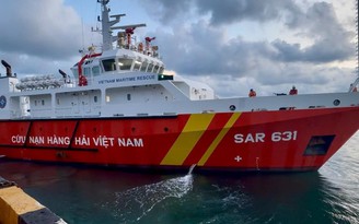 Điều 'siêu tàu' SAR631 tìm kiếm nạn nhân vụ chìm tàu Khôi Nguyên 18