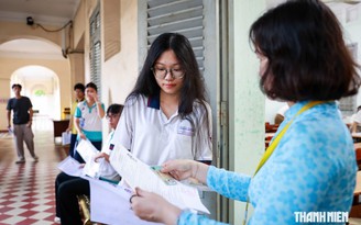 Tuyển sinh tổng hợp giảm lệ thuộc điểm thi tốt nghiệp THPT
