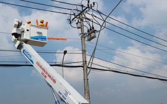 Mỗi khi thấy chiếc xe hotline quen thuộc lăn bánh, càng cảm nhận rõ niềm tự hào
