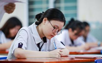 Điểm thi tốt nghiệp THPT 2026 cân bằng giữa nhóm STEM và xã hội