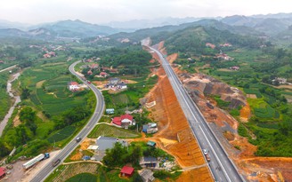 Sắp hoàn thành tuyến cao tốc nối cửa khẩu đường bộ lớn nhất miền Bắc