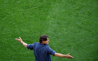 Đội tuyển Mỹ vừa gỡ hòa đã bị Bỉ chọc thủng lưới, HLV Pochettino tức giận... đá vỡ thùng nước