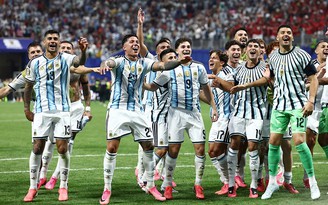 Argentina cứu Nam Mỹ, Thụy Sĩ tái lập lịch sử