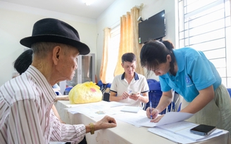 Hà Nội hướng dẫn mới về chi trả lương hưu tại nhà