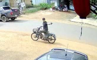 Đồng Nai: Bắt kẻ 'quỵt' 500.000 đồng, rút súng đe dọa khi bị đòi tiền