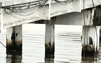 Cà Mau đề nghị kiểm định cầu treo Rạch Ráng sau phản ánh trụ cầu bong tróc