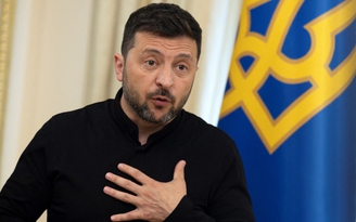 Tổng thống Zelensky lần đầu nói rõ về mâu thuẫn với cựu Bộ trưởng Quốc phòng Fedorov