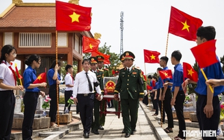 Quảng Trị an táng 13 hài cốt liệt sĩ được tìm thấy tại khu vực Câu Nhi