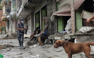 Nepal khôi phục tìm kiếm người sống sót sau lũ, ước tính chi phí tái thiết