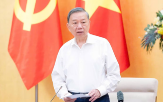 Không luân chuyển cán bộ chỉ để hoàn thiện hồ sơ