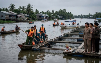 Tìm thấy thi thể bé trai trong vụ cha con bị điện giật rơi xuống sông