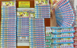 Lộ diện 160 vé trúng 2,4 tỉ xổ số miền Nam, 3 người may mắn đổi thưởng