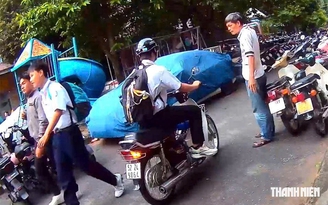 Thương kiểu 'lách luật', đẩy học sinh vào chỗ rủi ro