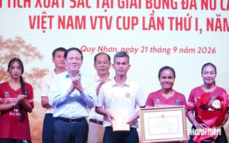 Hoàng Anh Gia Lai chính thức tiếp nhận đội bóng đá nữ Đăk Đoa