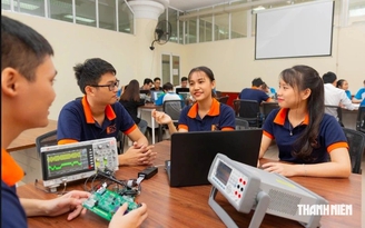 Sinh viên đạt mức điểm nào thì được xét học bổng từ 3,7 đến 5,5 triệu đồng/tháng?