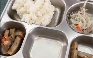 Phụ huynh 'thấy mà xót' với suất ăn bán trú ở Quảng Trị, địa phương nói gì?