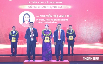 Phó chủ tịch Đà Nẵng nhận giải thưởng 'Vì một Đà Nẵng - Thành phố tử tế'