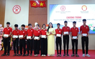 Lâm Đồng: Gần 5 tỉ đồng tiếp sức học sinh khó khăn đến trường