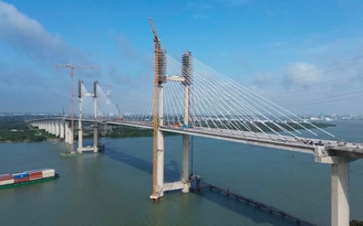 Yêu cầu thông xe cao tốc Bến Lức - Long Thành trong tháng 9