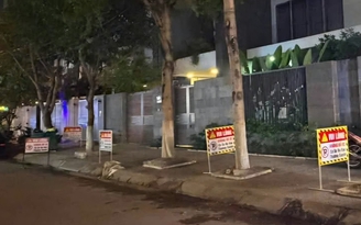 Đặt tới 5 bảng 'cấm đỗ xe' trước nhà ở Đà Nẵng, công an đến nhắc nhở