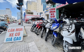 Mua xe cũ chỉ có cà vẹt, vì sao phải chờ 30 ngày mới được sang tên?