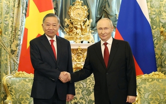 Tổng thống Putin xem xét tích cực việc miễn thị thực cho công dân Việt Nam