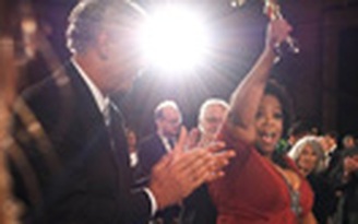 Oprah Winfrey nhận giải Oscar nhân đạo