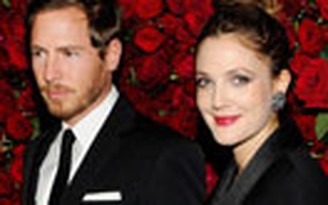 “Thiên thần” Drew Barrymore đính hôn lần thứ 5
