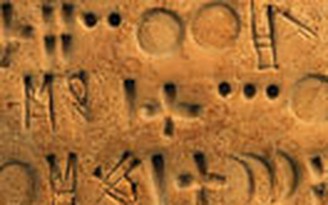 Cách mới giải mã chữ viết cổ