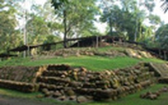 Phát hiện ngôi mộ cổ nhất thời Maya