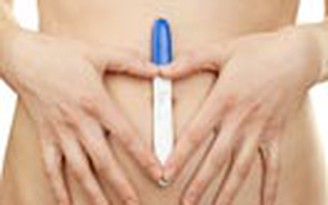 Phát hiện ung thư tinh hoàn nhờ... que thử thai